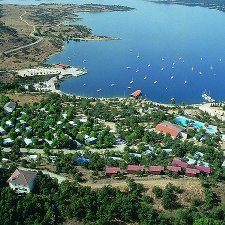 Camping De Cervera De Buitrago Eksteriør billede